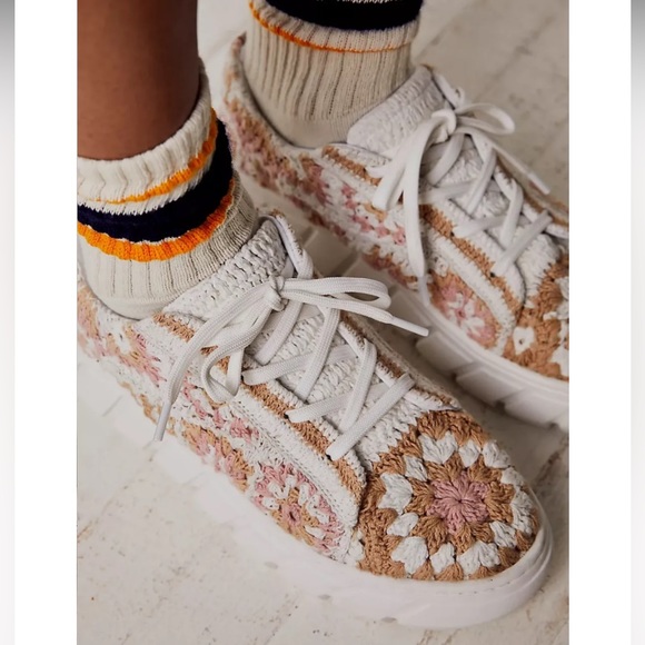 Free People Catch Me If You Can Crocheted Platform Sneakers | Size 41 - Picture 4 of 13